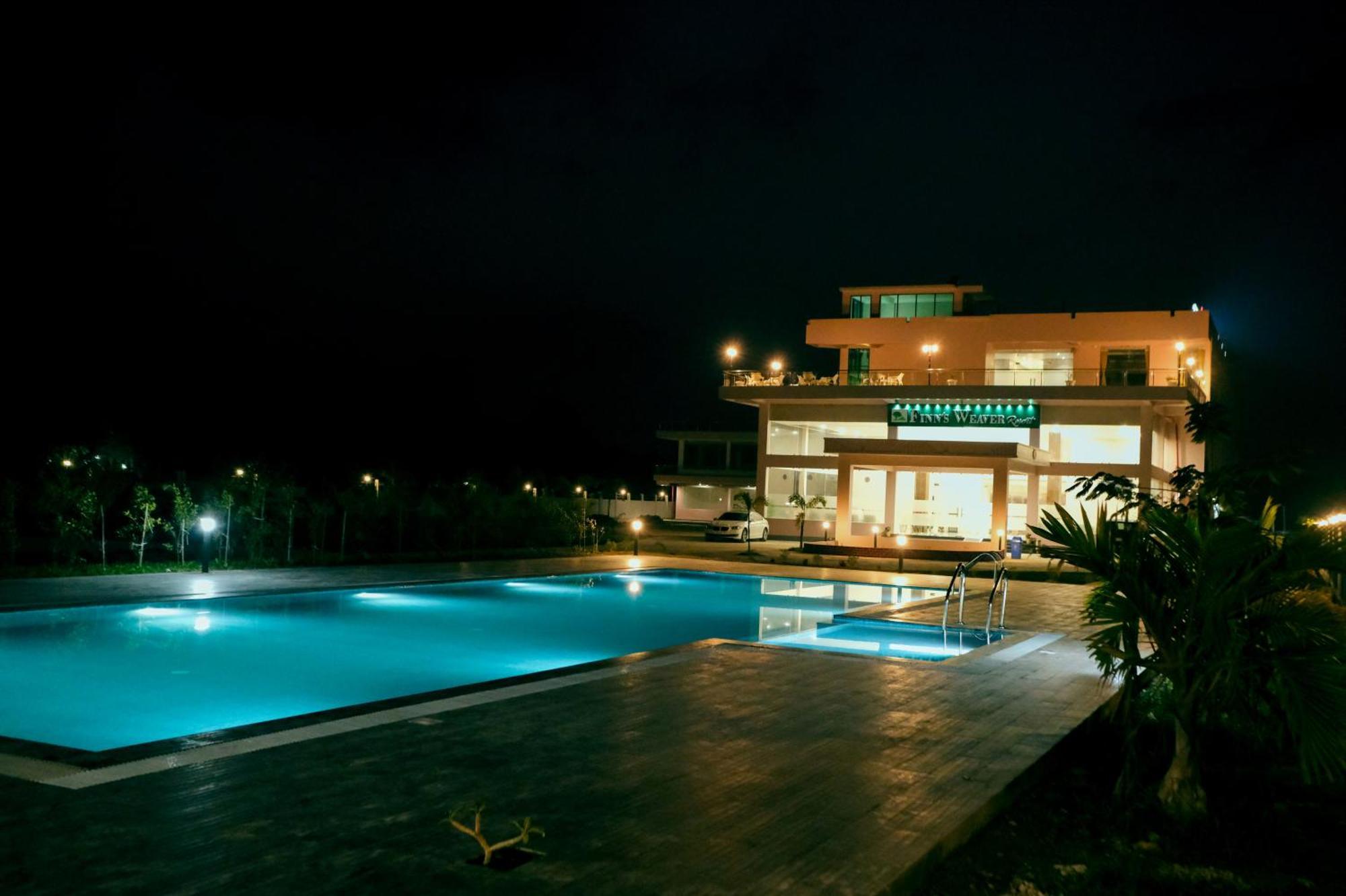 Finn'S Weaver Resort, Kaziranga Bagian luar foto