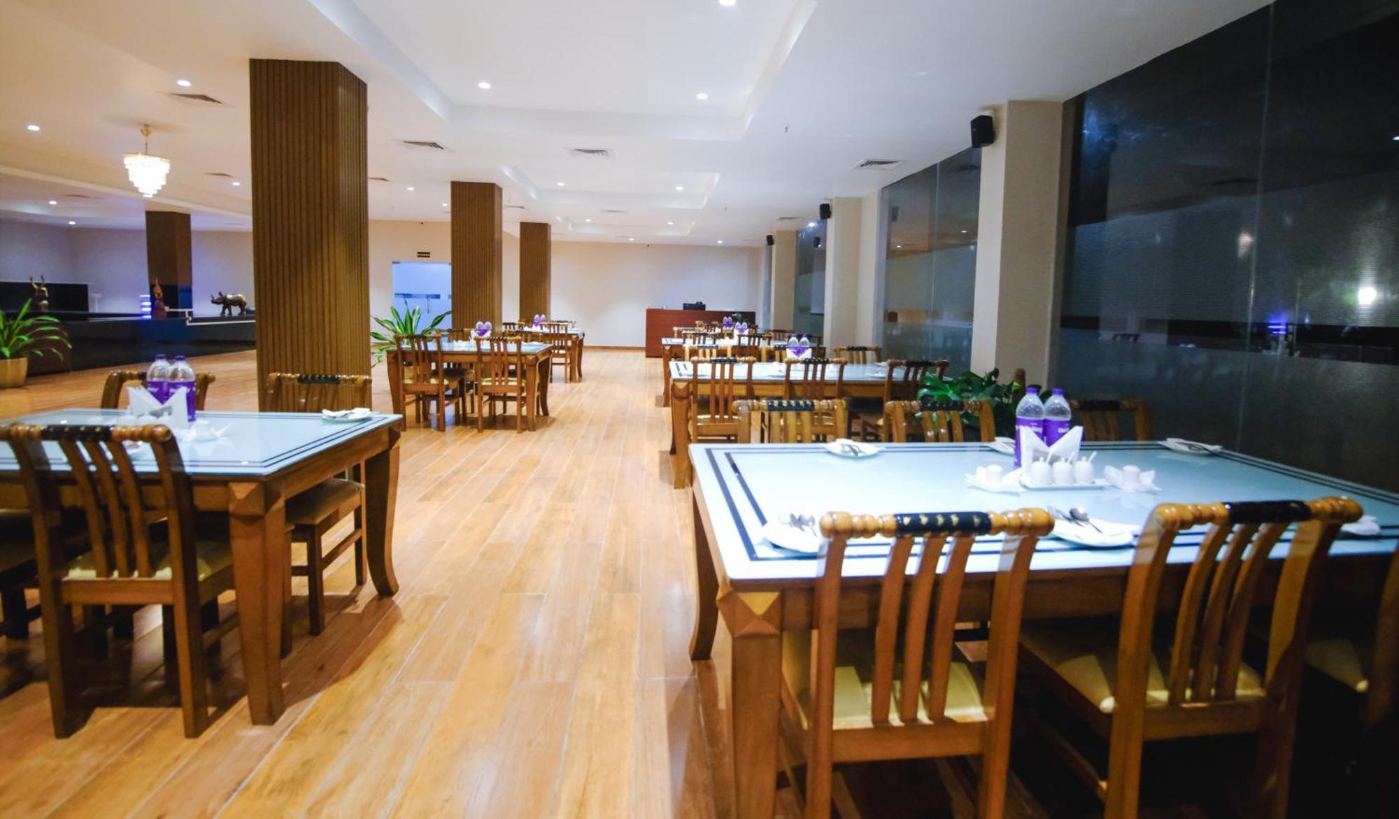 Finn'S Weaver Resort, Kaziranga Bagian luar foto