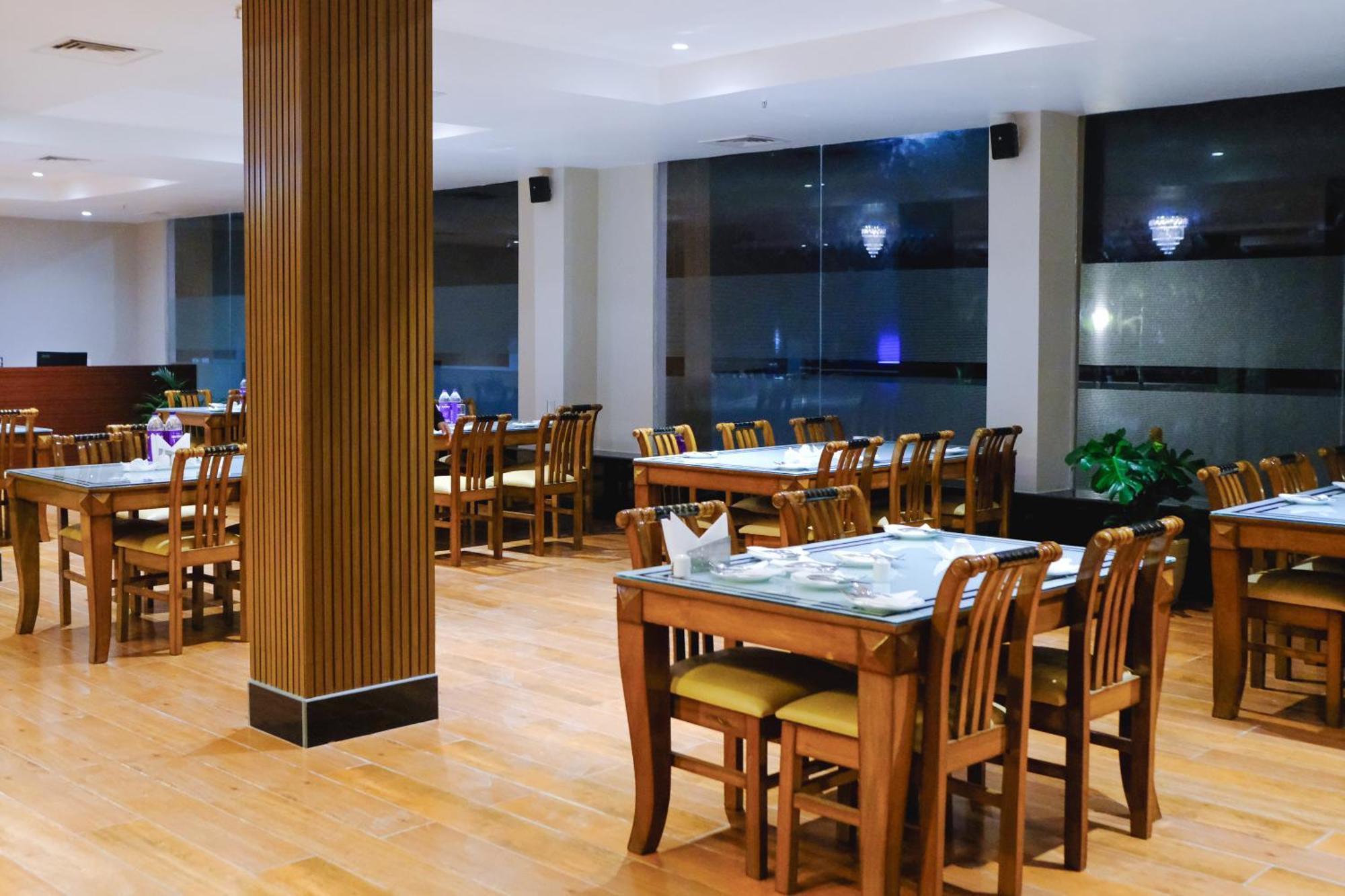 Finn'S Weaver Resort, Kaziranga Bagian luar foto