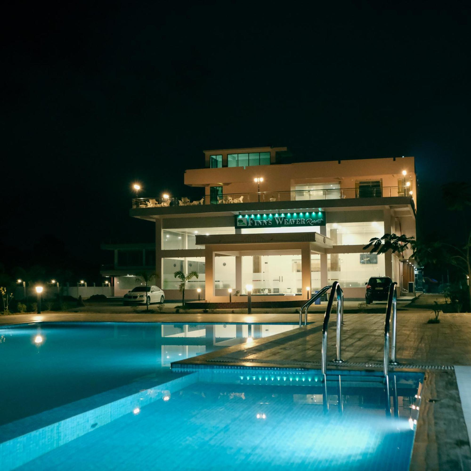 Finn'S Weaver Resort, Kaziranga Bagian luar foto