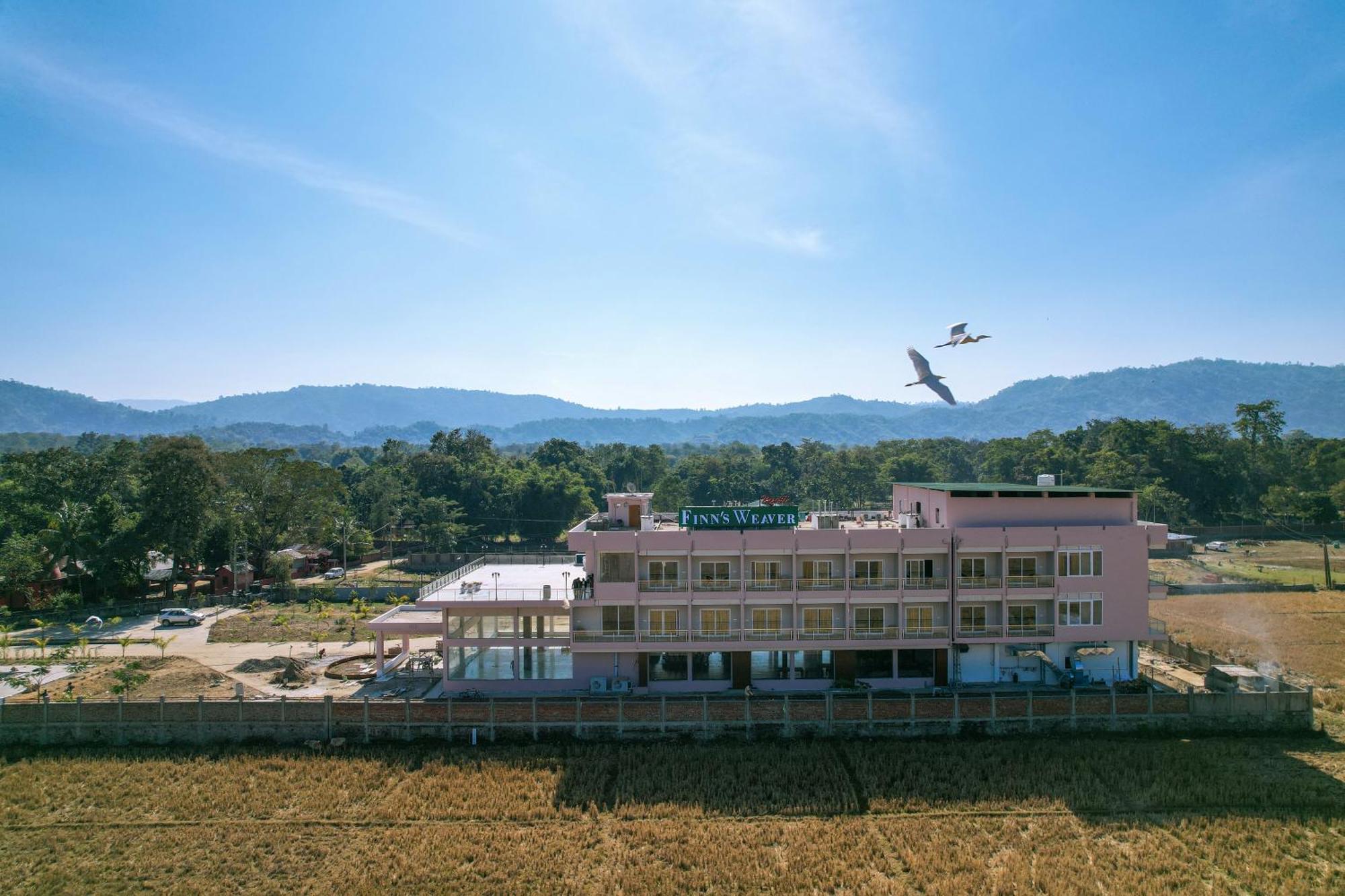 Finn'S Weaver Resort, Kaziranga Bagian luar foto