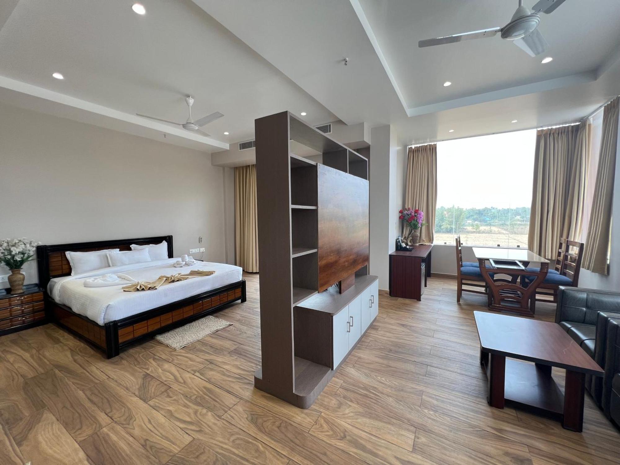 Finn'S Weaver Resort, Kaziranga Bagian luar foto